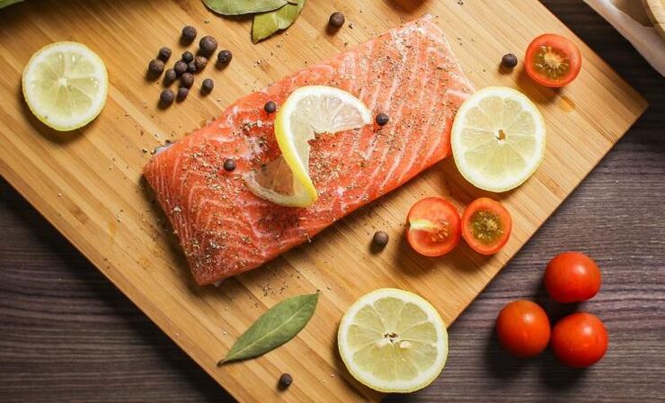 דגים עם ירקות לירידה במשקל בדיאטה